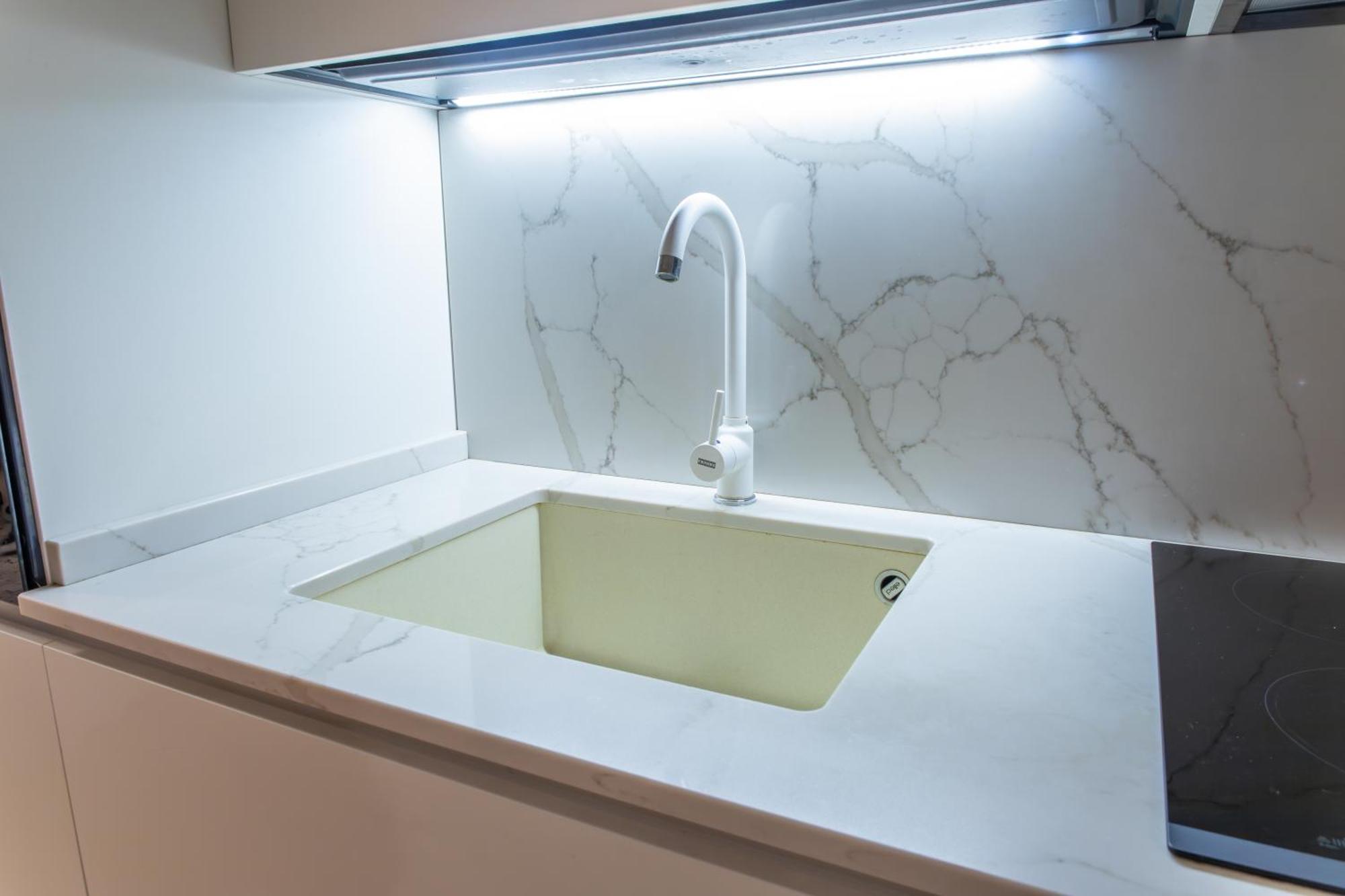 !subway To Duomo! Modern Loft With Ac And Free Wifi Appartement Milan